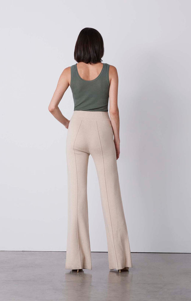 Oculus - Cashmere-Softened Knit Pants - On Model