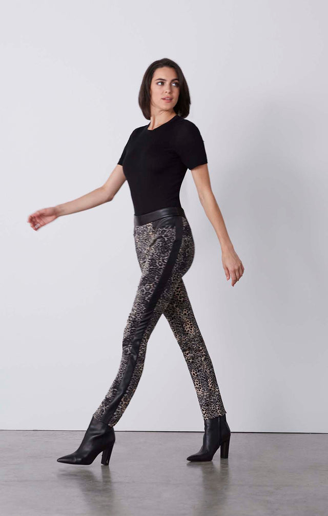 Fierce - Pull-On Animal Jacquard Pants - On Model