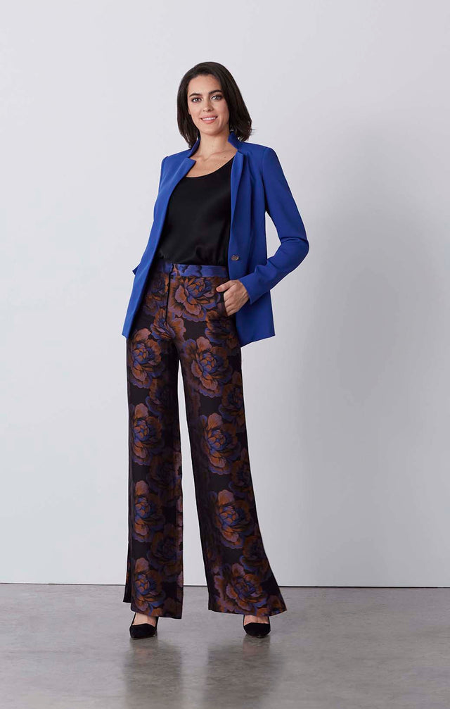 Stratosphere - Cutout Blazer In Japanese Crêpe - On Model