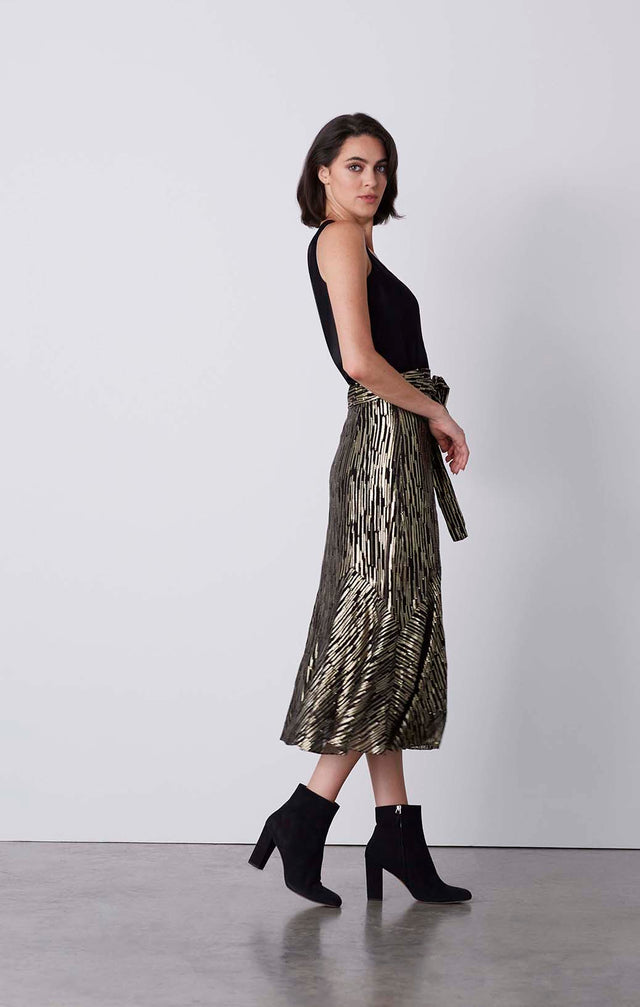 Gala - Skirt With Metallic Gold Stripe Jacquard - On Model