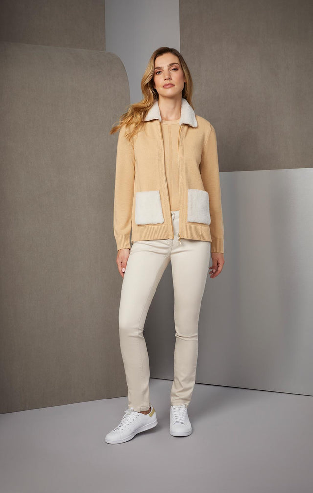 PREMIUM-MERINO & LAMB-SHEARLING CARDI-1-KN-1905-ON MODEL