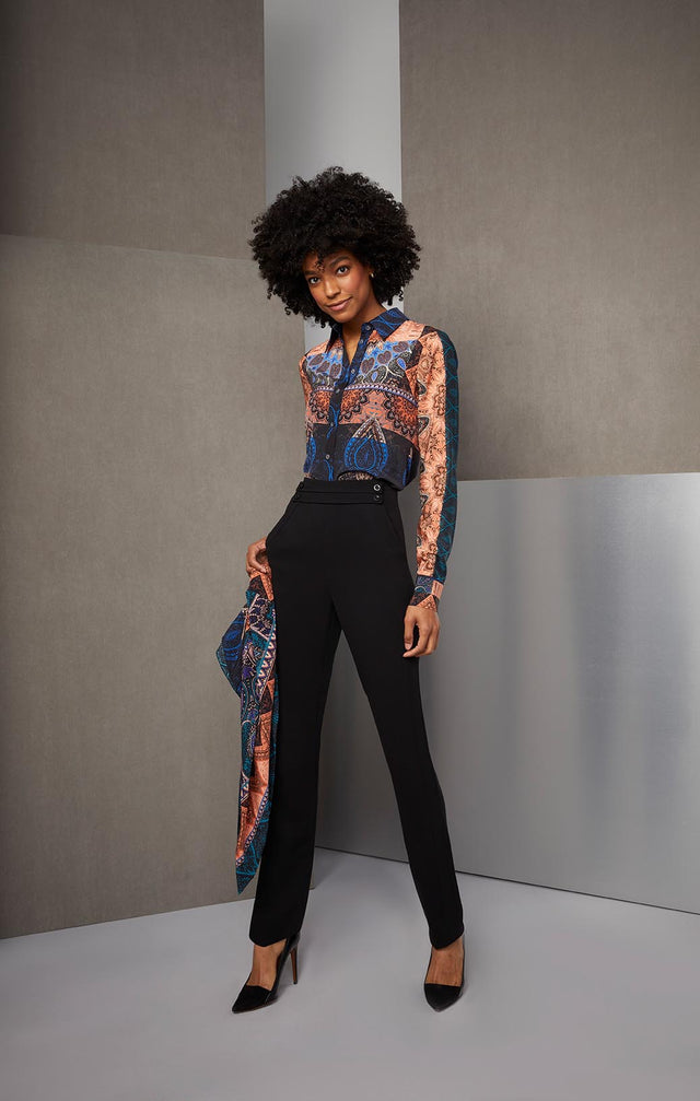 KASBAH-PRINT STRETCH SILK CRÊPE BLOUSE-1-TP-1704-ON MODEL