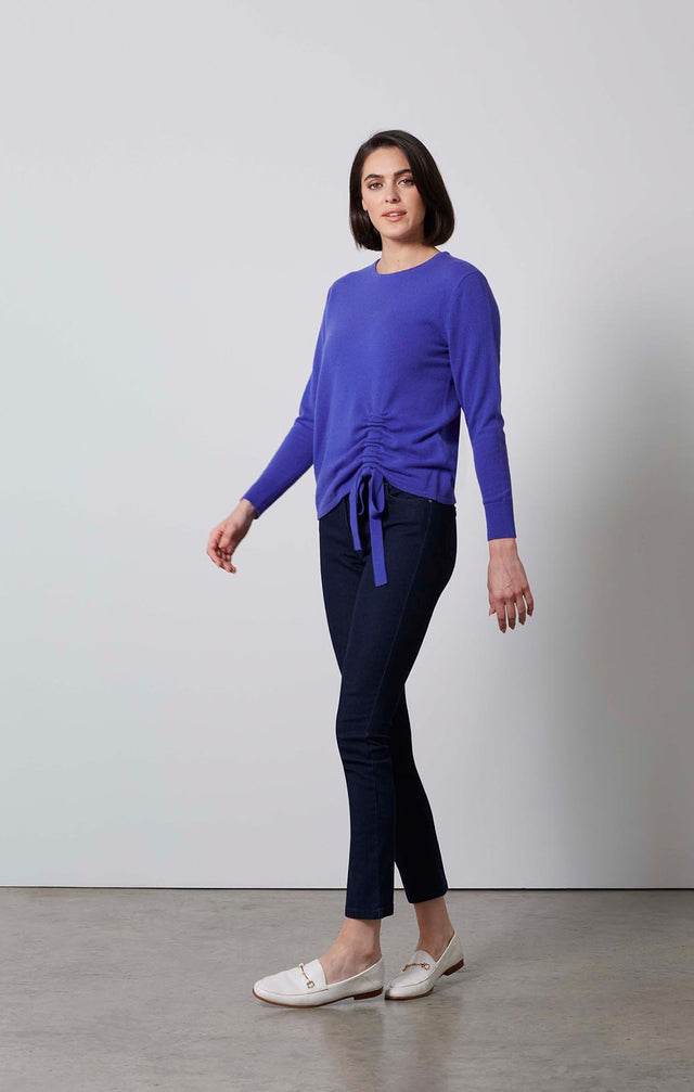 ANDROMEDA-SHIRRED CASHMERE PULLOVER-1-KN-1914-ON MODEL