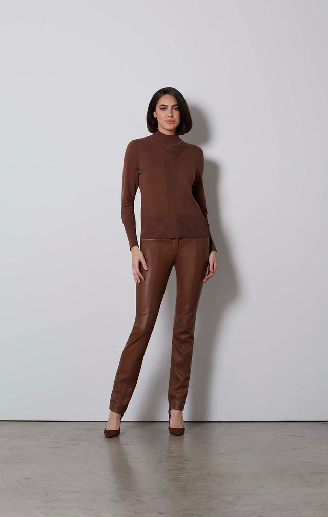 BARCLAYS-ORGANIC SUVIN-COTTON SWEATER-1-KN-1801-ON MODEL