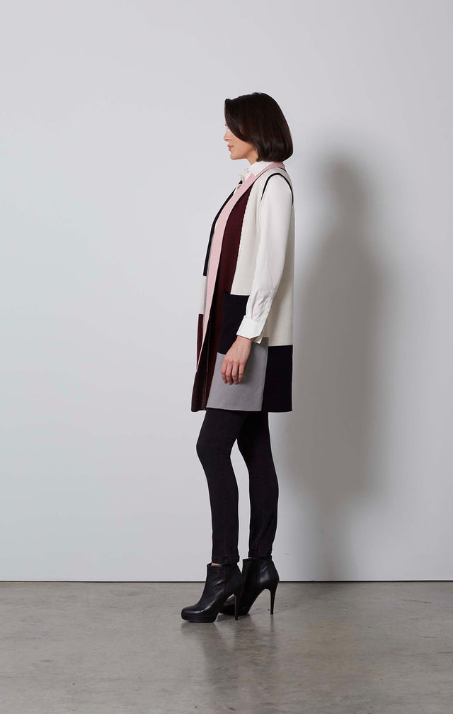CUBISM-SILK-SOFTENED COLORBLOCK SWEATER VEST-5-KN-1778-ON MODEL