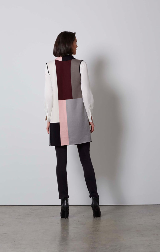 CUBISM-SILK-SOFTENED COLORBLOCK SWEATER VEST-5-KN-1778-ON MODEL