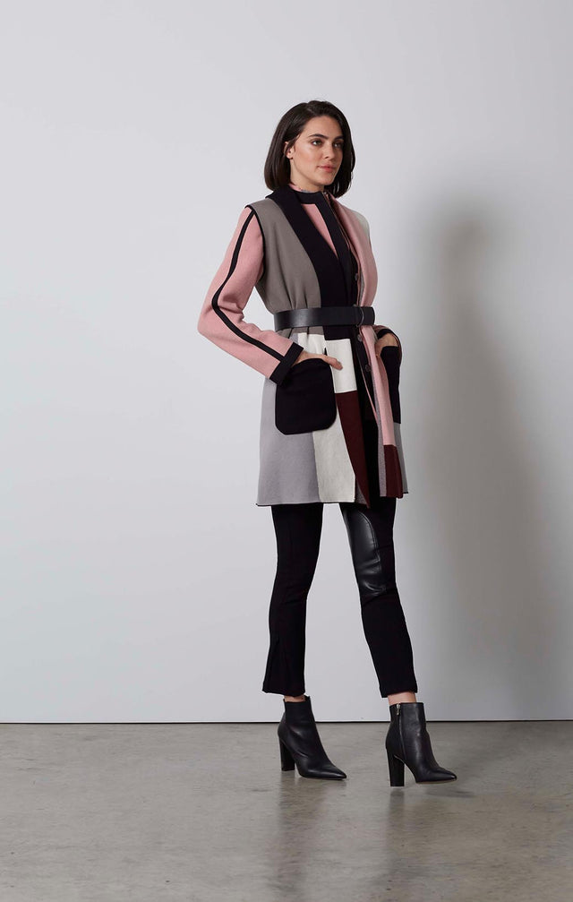 CUBISM-SILK-SOFTENED COLORBLOCK SWEATER VEST-5-KN-1778-ON MODEL