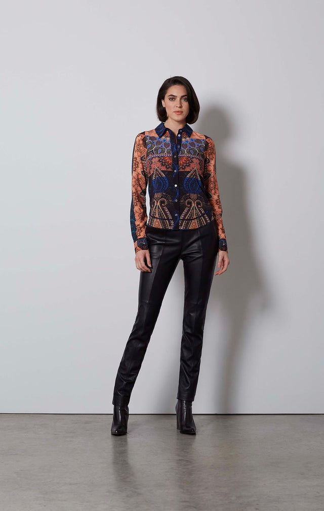 KASBAH-PRINT STRETCH SILK CRÊPE BLOUSE-1-TP-1704-ON MODEL