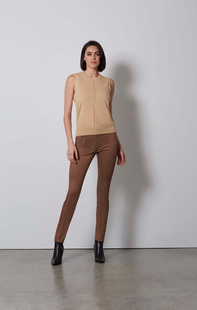 PREMIUM-ULTRAFINE MERINO KNIT SHELL-1-KN-1906-ON MODEL