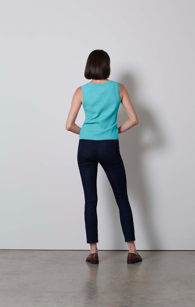 SKYLIGHT-SUSTAINABLE CASHMERE-SOFTENED KNIT SHELL-1-KN-1911-ON MODEL
