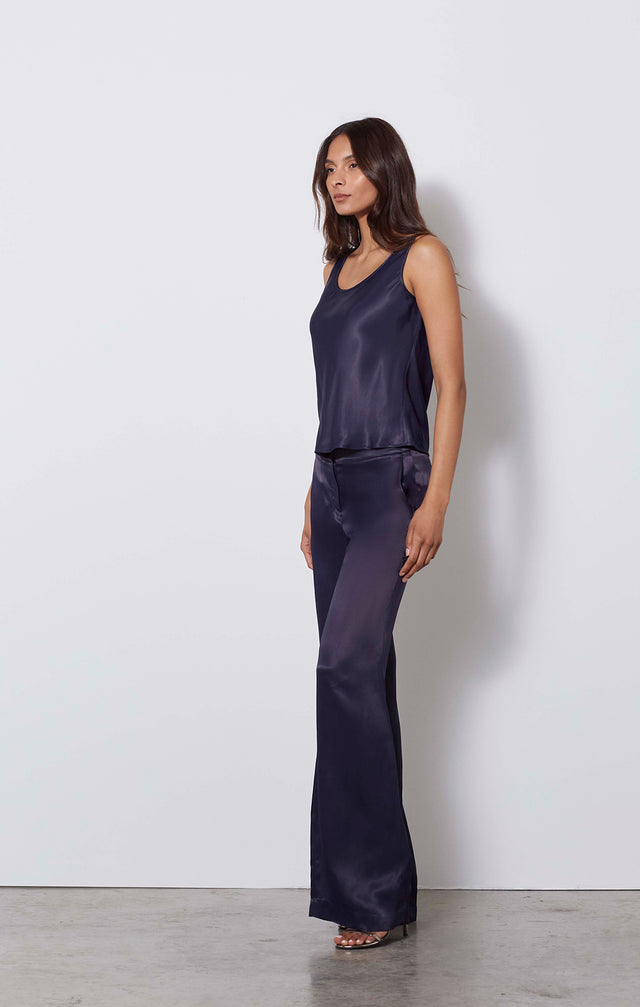 Chorine - Silky Wide-leg Pants - On Model