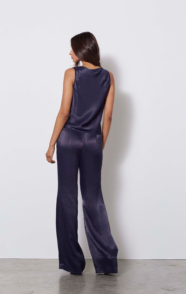 Chorine - Silky Wide-leg Pants - On Model