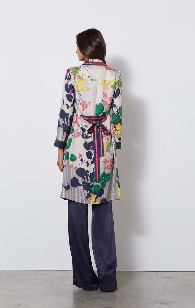 Chorine - Silky Wide-leg Pants - On Model