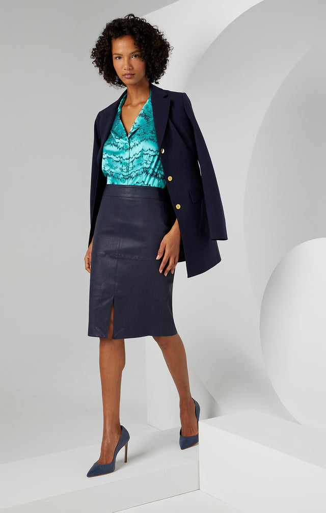 Lissome - Water-resistant European Leather Skirt - Lookbook
