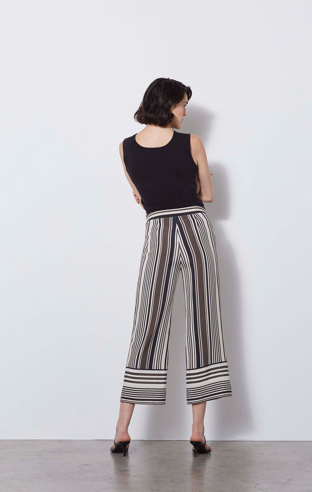 Derby Day - Silky Striped Pull-on Pants - On Model
